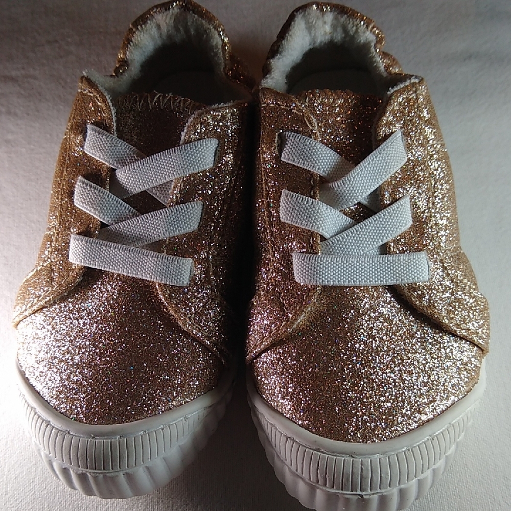 NWOT Wonder Nation size 7 tiny baby sneakers - Glittery Gold - Picture 3 of 7
